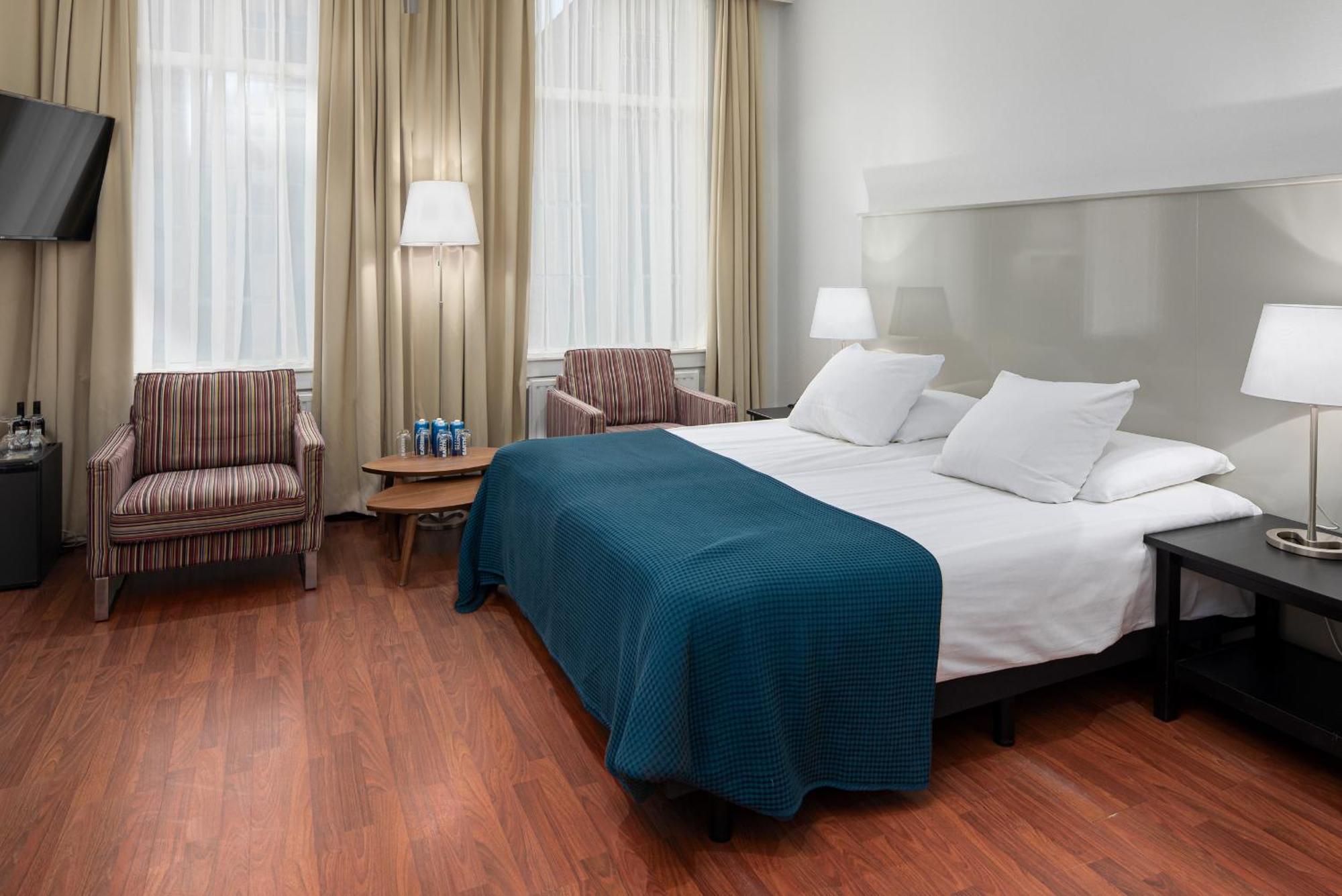 Strandhotel Duinheuvel