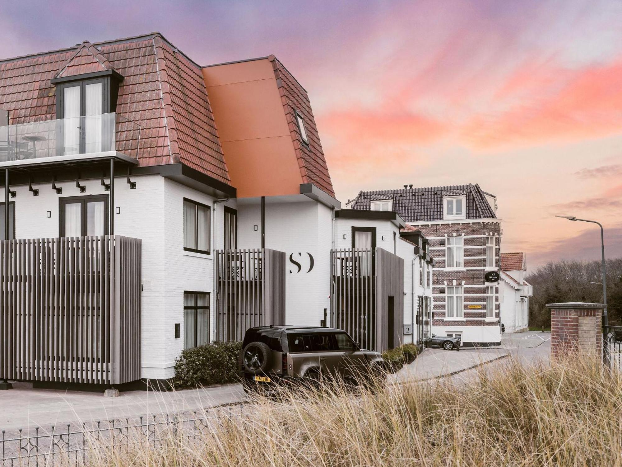 Strandhotel Duinheuvel Hotel 3*