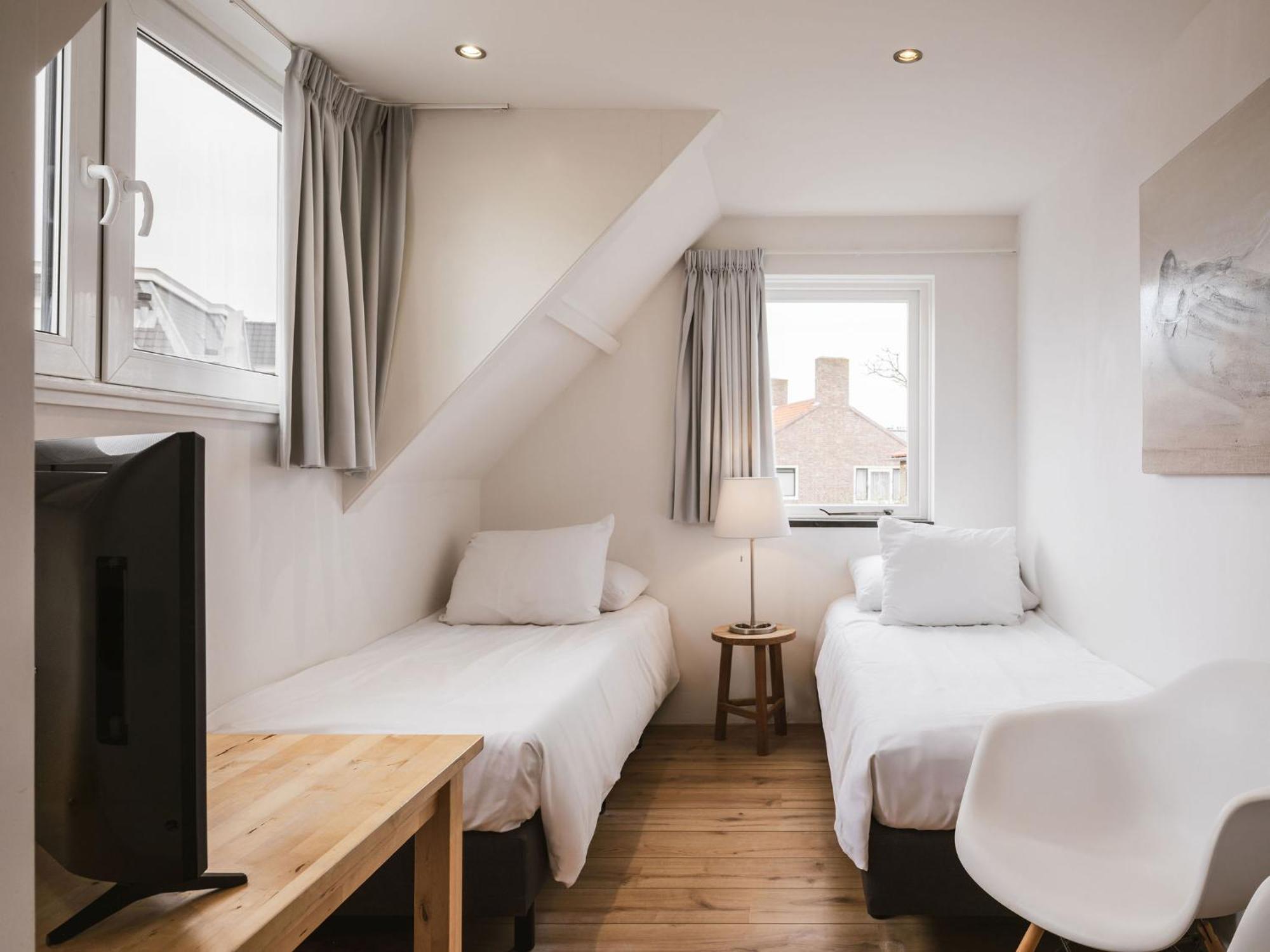 Strandhotel Duinheuvel